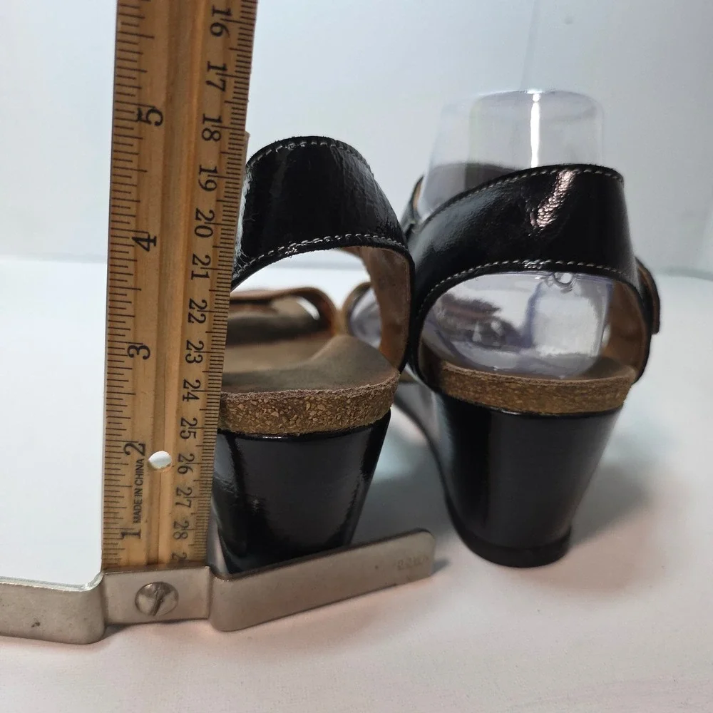 Taos Women's Wedge Sandals Patten Black Tan Leather Ankle‎ Strap Size 41 Comfy